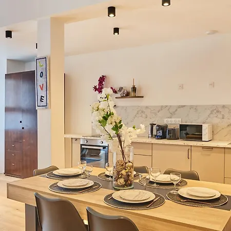 Wonderful Center Of Paris-montorgueil Paříž